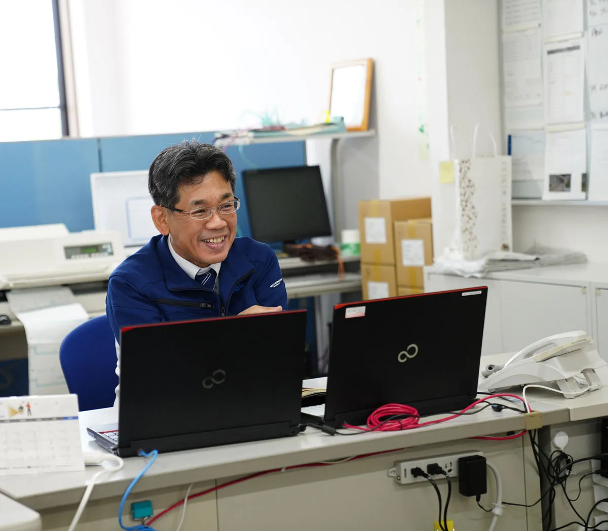 代表取締役社長 中手 賢一